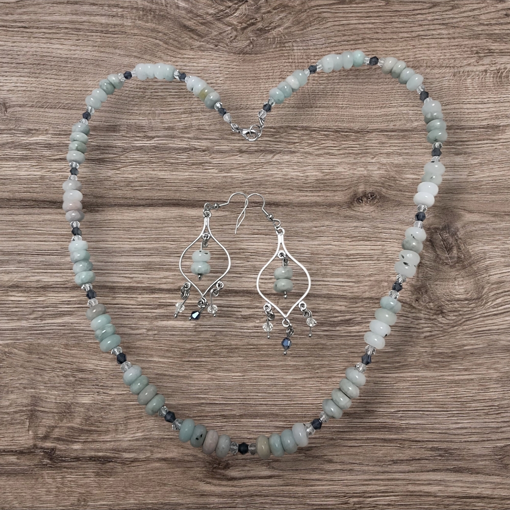 Elegant Morganite Gemstones And Crystal Jewelry Set